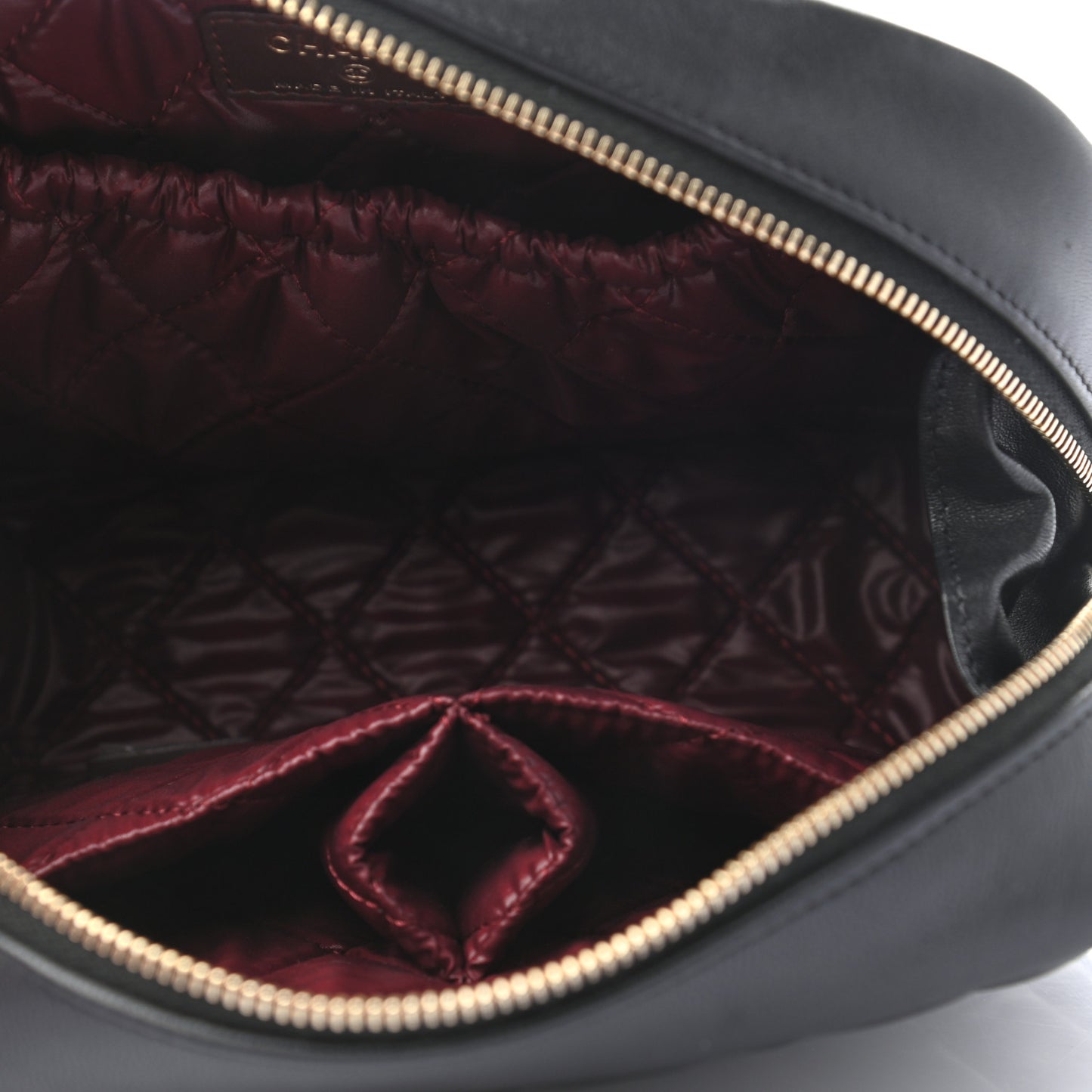 Lambskin Quilted Medium Curvy Pouch Cosmetic Case Black