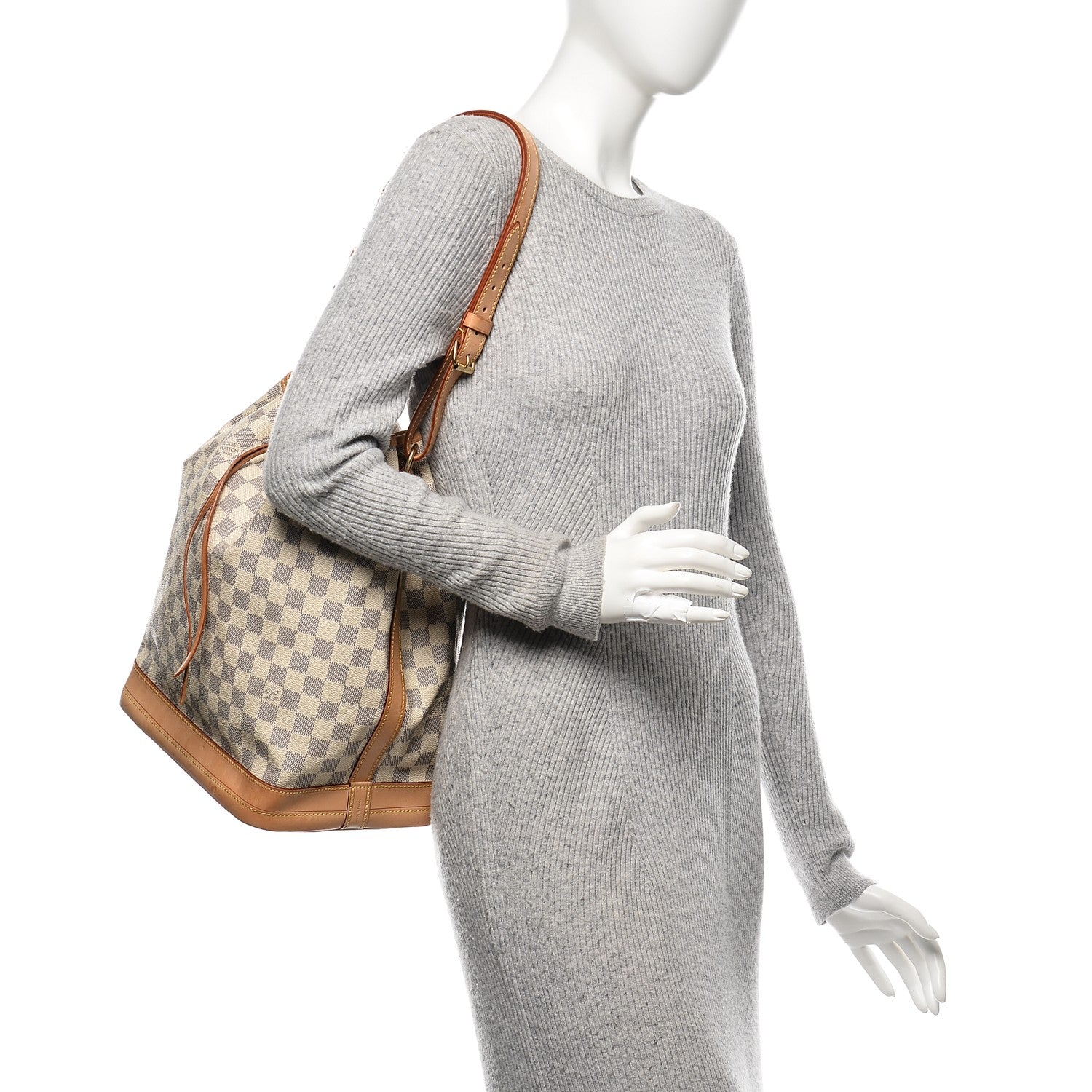 Louis Vuitton Damier Azur Noe 2 of 13