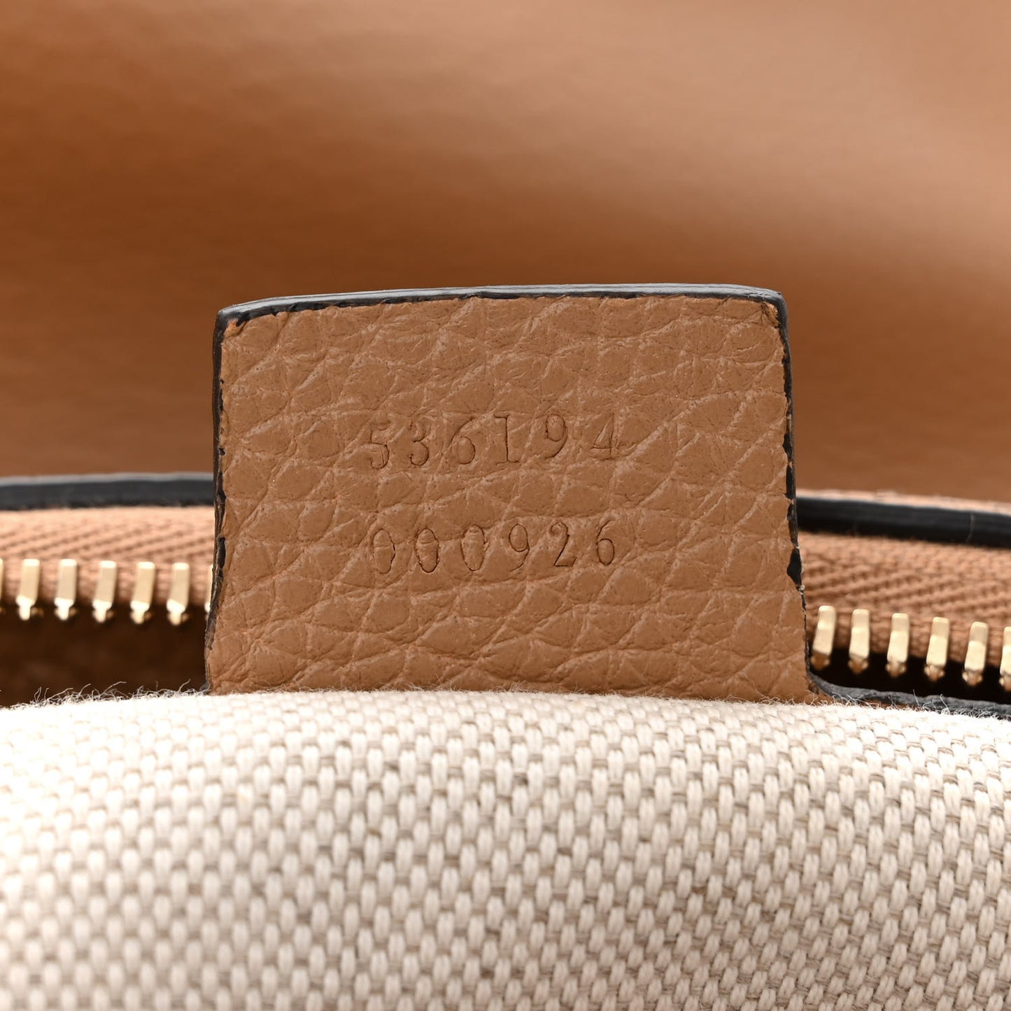 Pebbled Calfskin Large Soho Hobo Camelia