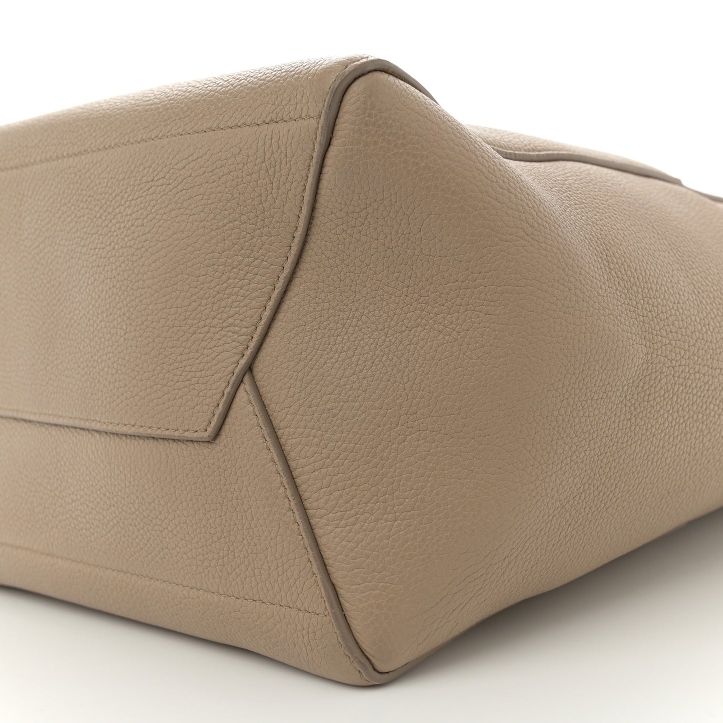 Soft Grained Calfskin Sangle Bucket Bag Dune