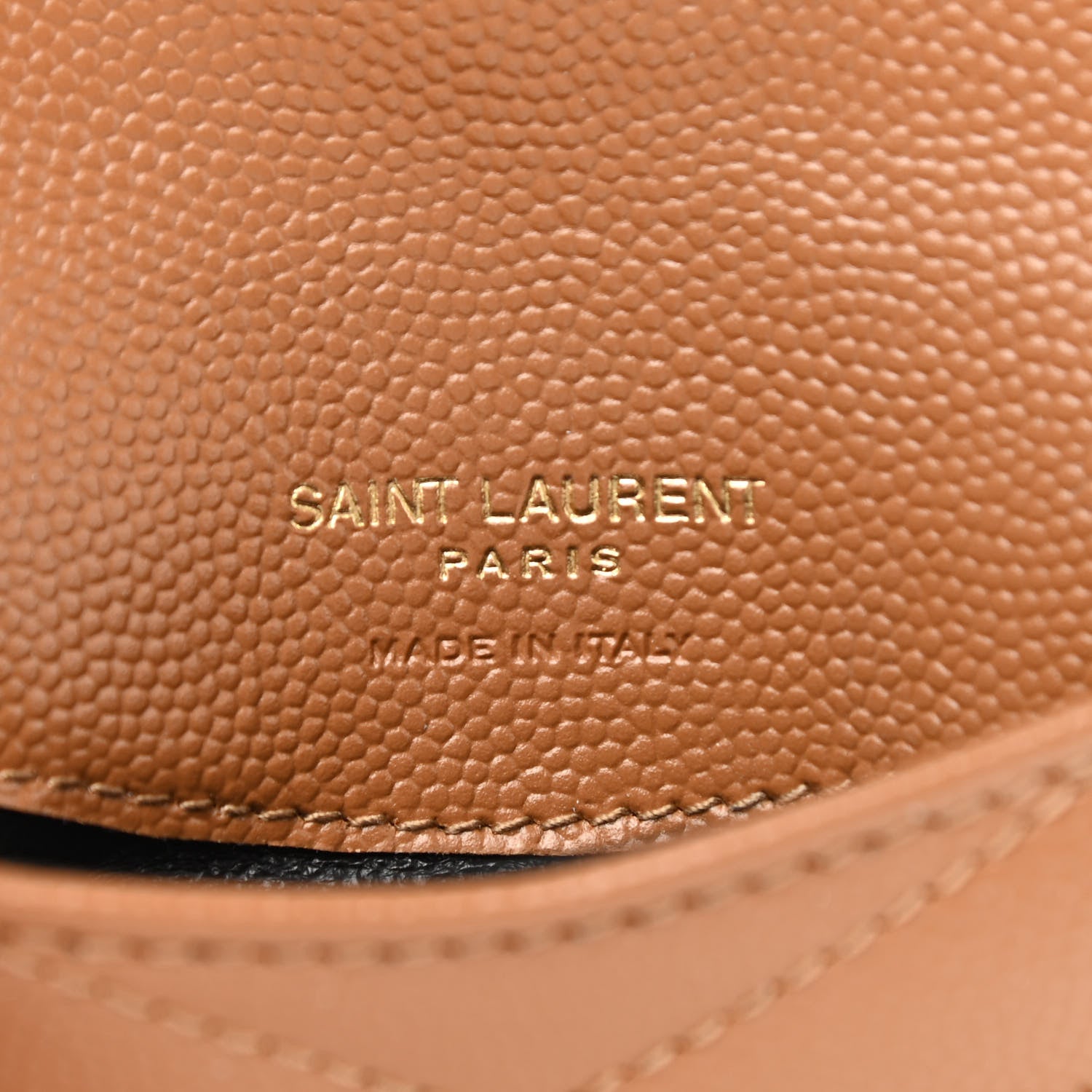 Saint Laurent Grain De Poudre Matelasse Chevron Monogram Compact Wallet Natural Dark 6 of 7