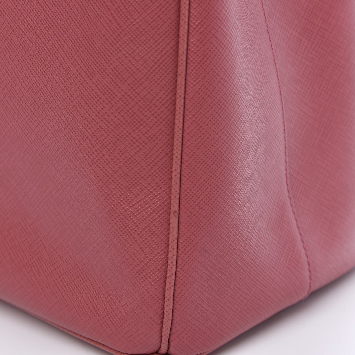 Saffiano Lux Medium Tote Tamaris