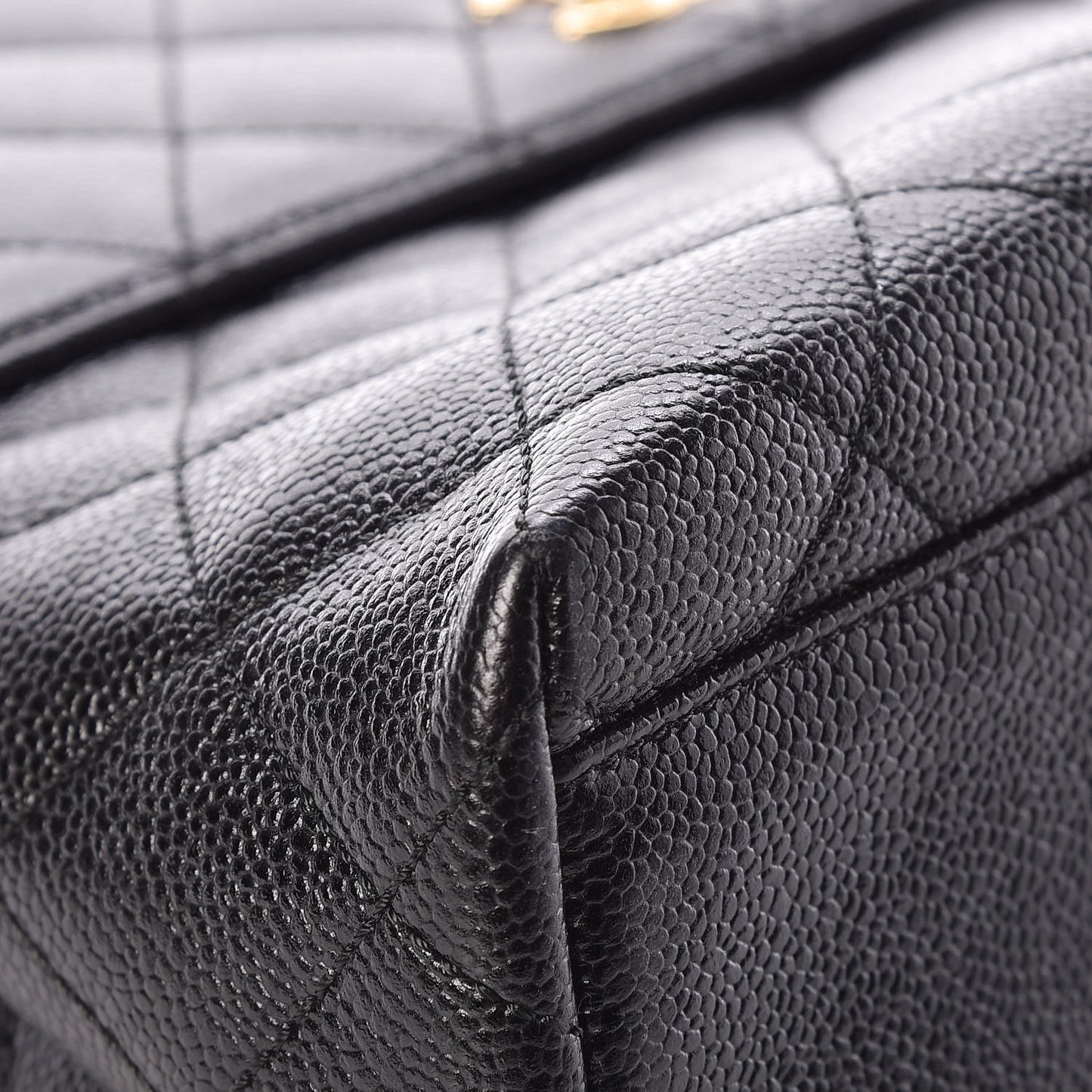 Caviar Quilted Jumbo Kelly Flap Black