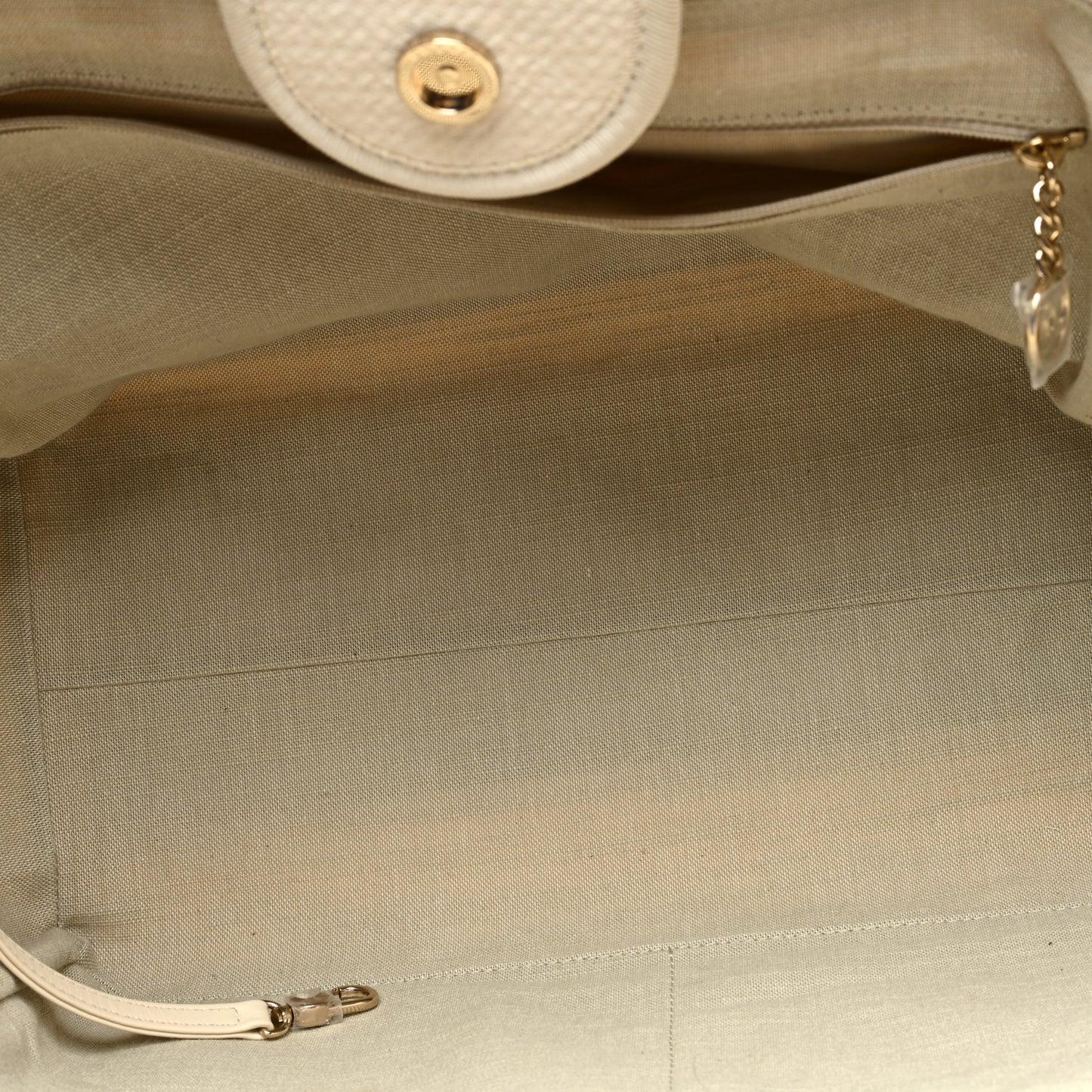 Mixed Fibers Calfskin Medium Deauville Tote Light Beige