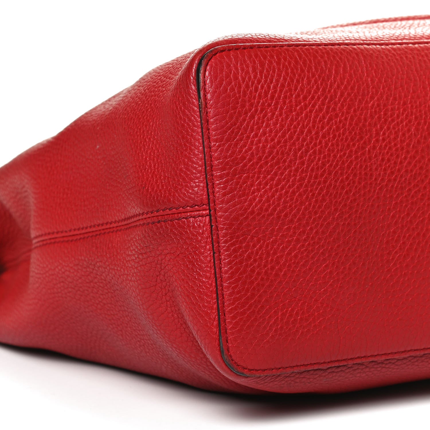 Gucci Pebbled Calfskin Large Soho Hobo Tabasco Red 9 of 10