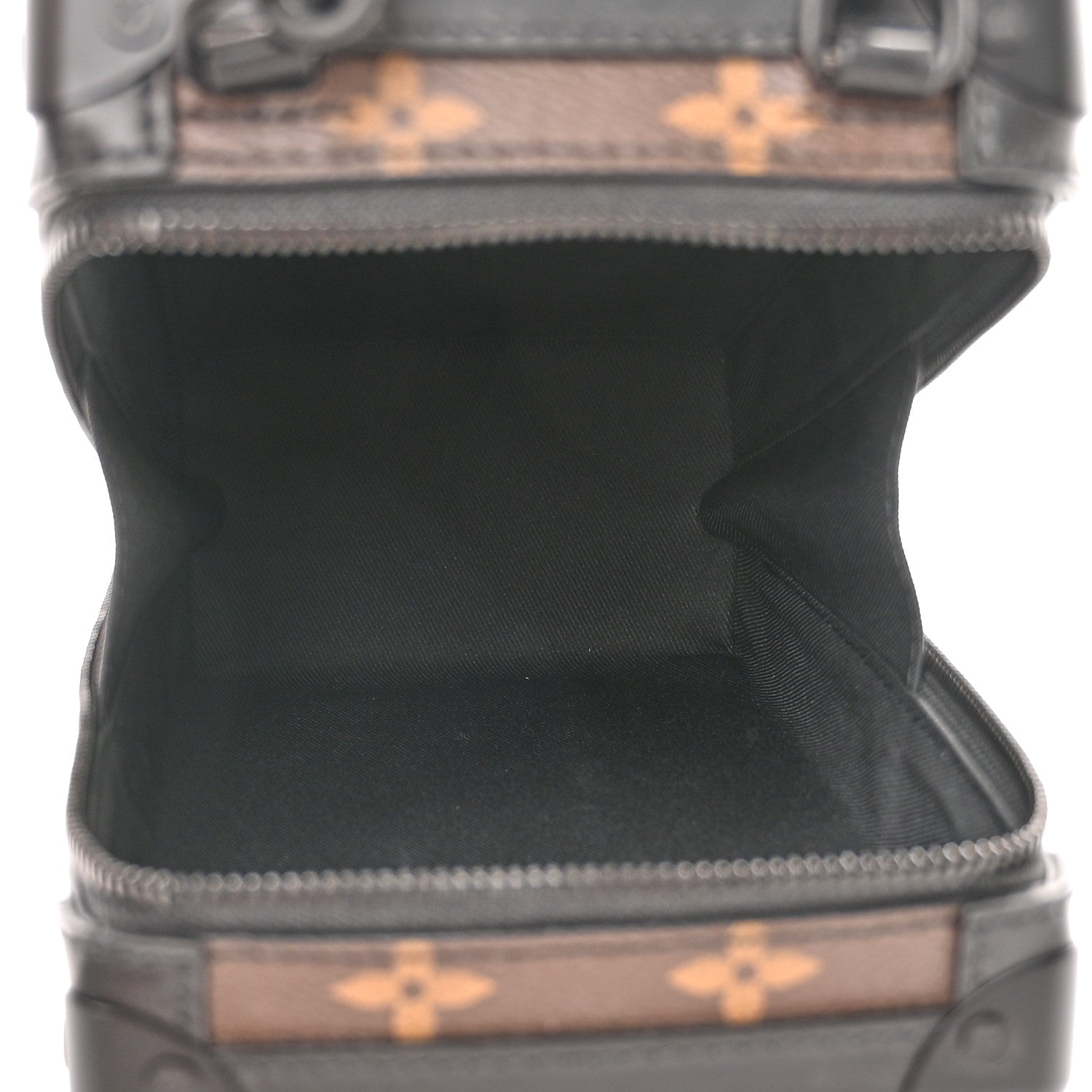 Louis Vuitton Monogram Tuffetage Vertical Soft Trunk Jaune 5 of 10