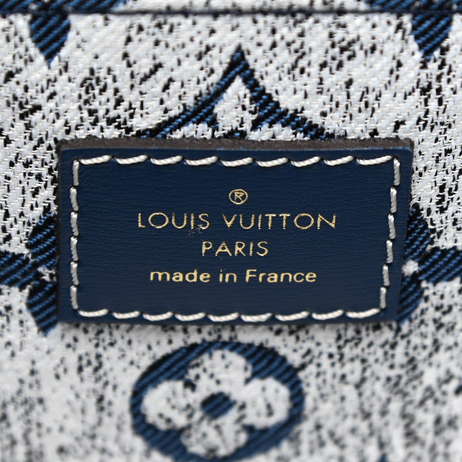 Louis Vuitton Monogram Jacquard Denim Onthego MM Bleu 6 of 10