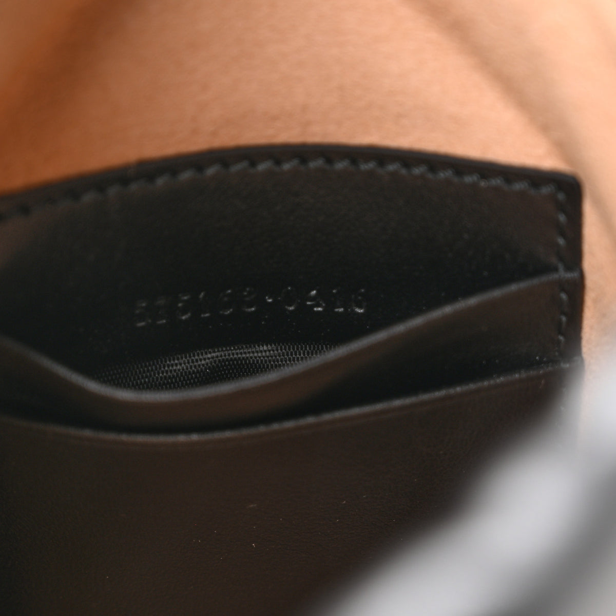 Calfskin Matelasse Mini GG Marmont 2.0 Bucket Bag Black