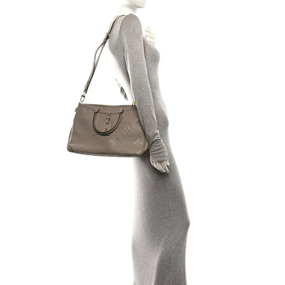 Louis Vuitton Empreinte Monogram Giant Trianon MM Tourterelle 2 of 9