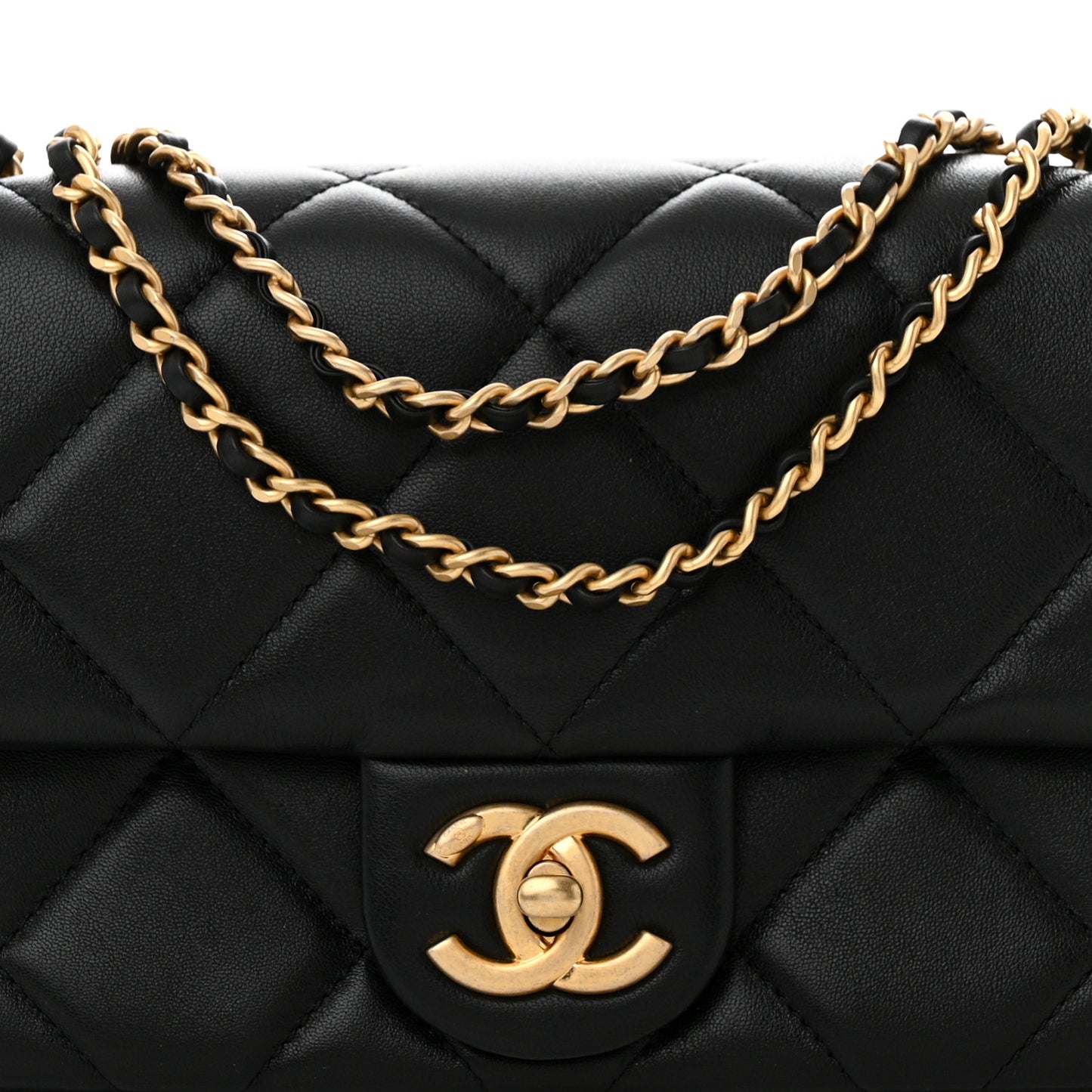 Lambskin Quilted Pearl Small Flap Black