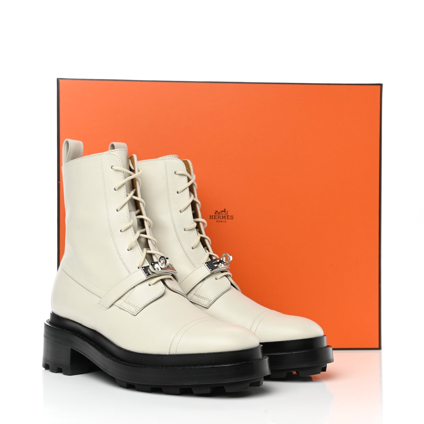 Glossed Calfskin Funk Ankle Boots 39 Beige Glaise