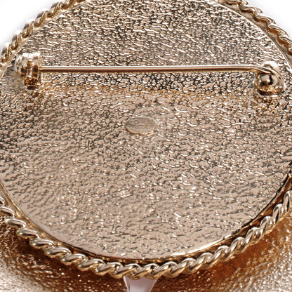 Chanel Gold Logo Button Brooch 4 of 5