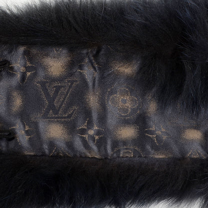 Louis Vuitton Nathalia Fox Fur Scarf Blue Nuit 7 of 9