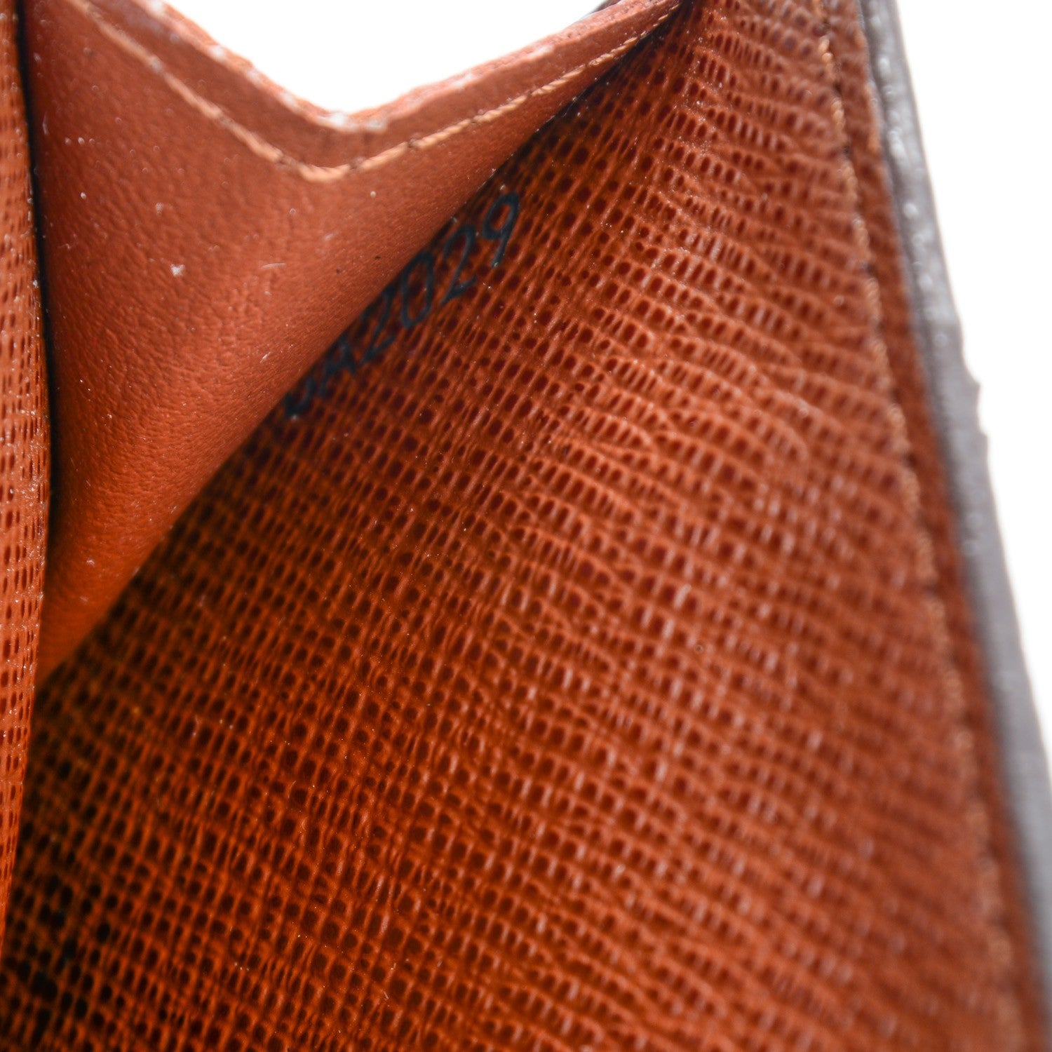 Louis Vuitton Monogram Alexandra Wallet 7 of 7