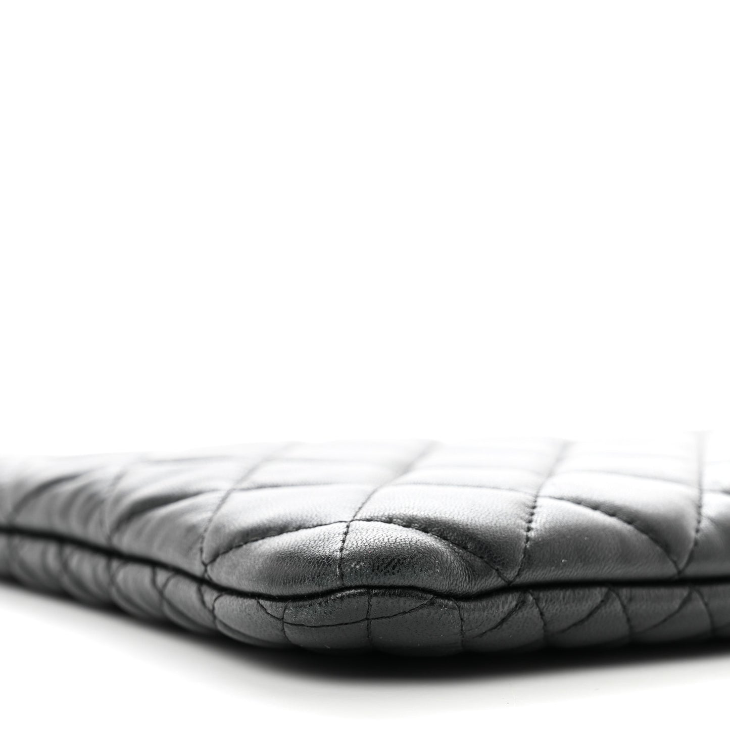 Lambskin Bi Quilted Medium Cosmetic Case Black