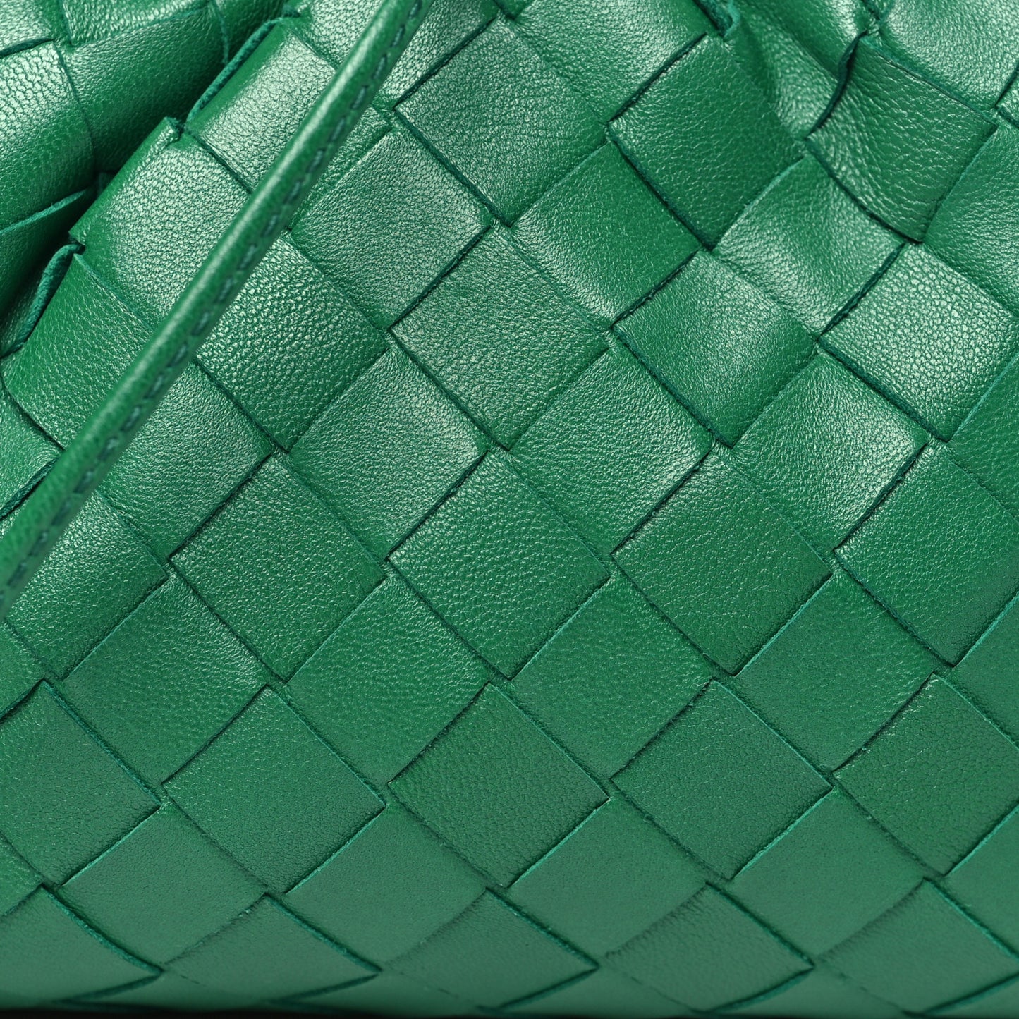 Nappa Intrecciato The Mini Pouch Racing Green
