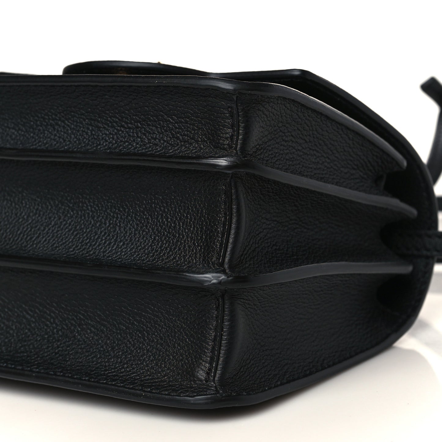 Grained Calfskin Medusa Shoulder Bag Black