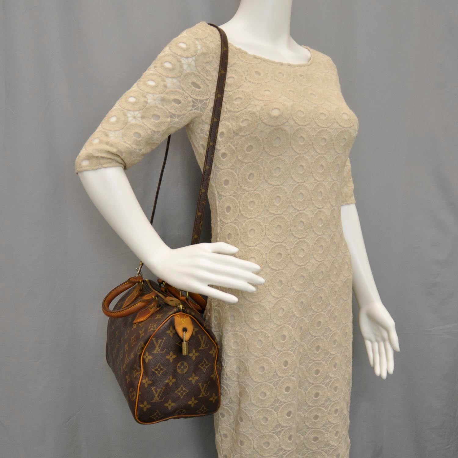 Louis Vuitton Monogram Speedy 25 2 of 11