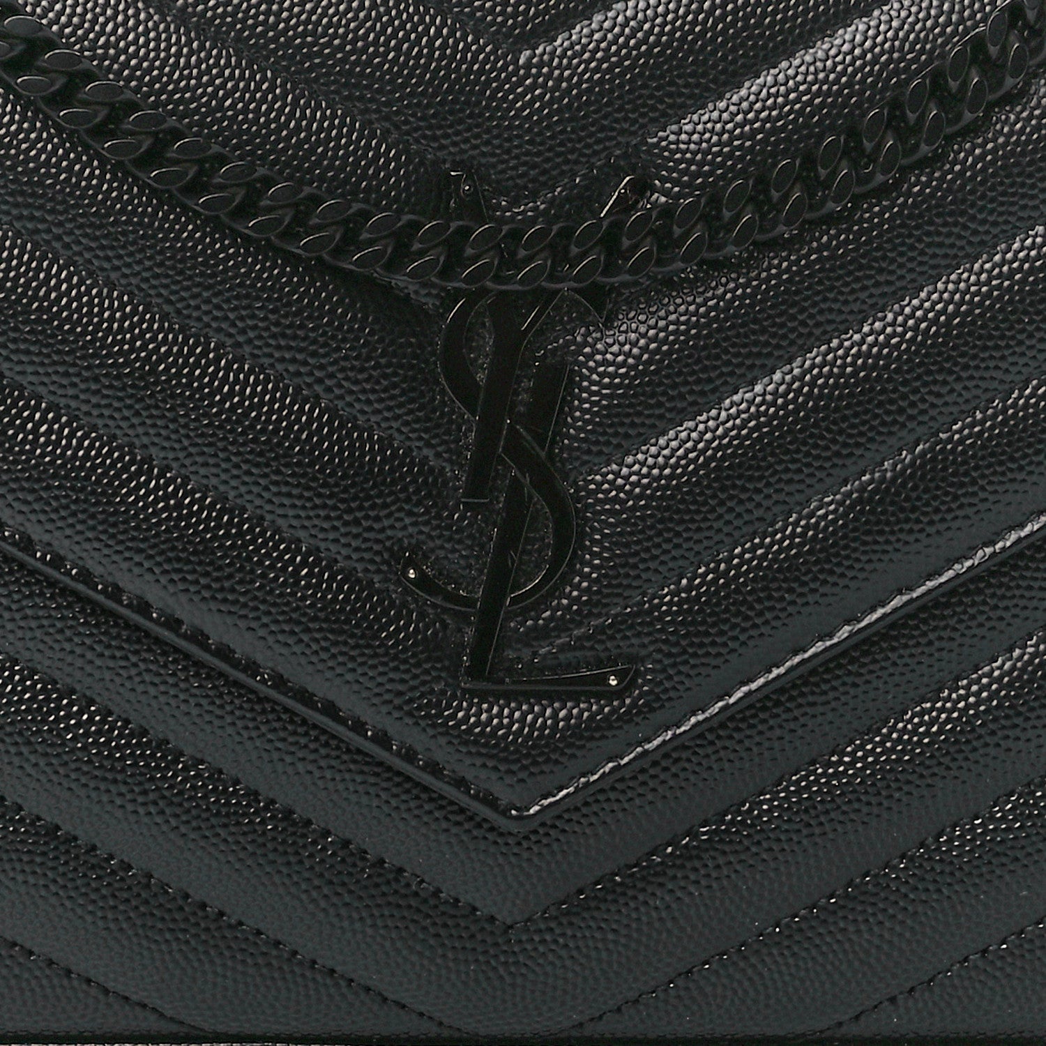 Saint Laurent Grain De Poudre Matelasse Chevron Monogram Monochrome Chain Wallet Black 7 of 10