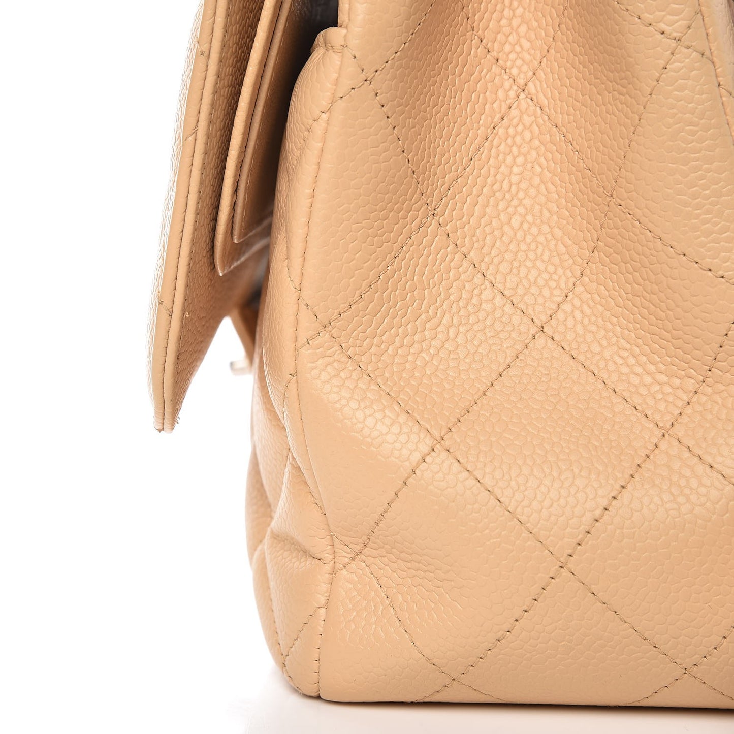 Caviar Quilted Jumbo Double Flap Beige Clair