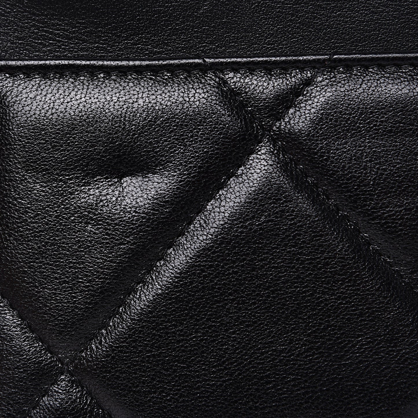 Goatskin Quilted 19 Wallet On Chain WOC Black