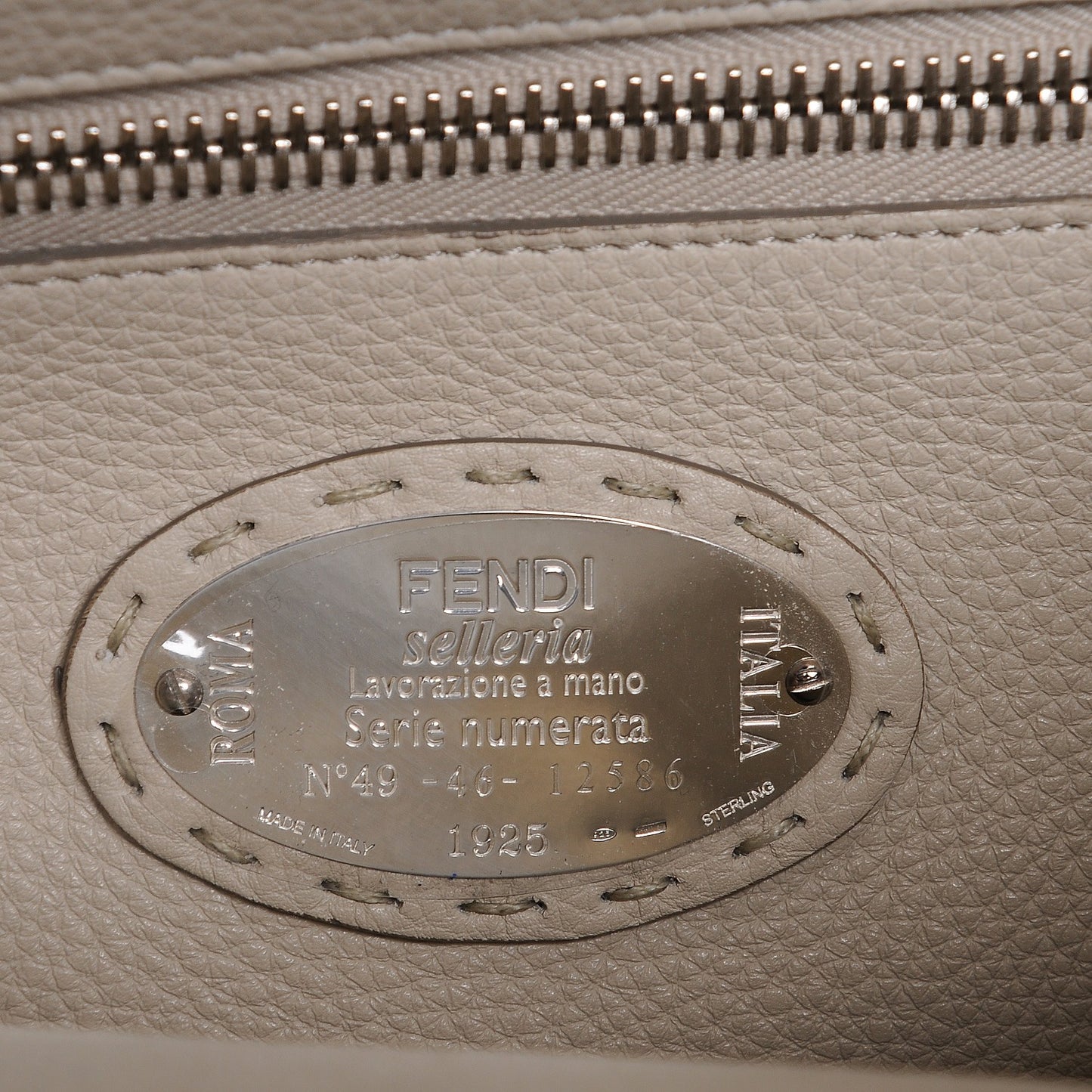 Cuoio Romano Selleria Bi-Color Large Peekaboo Iconic Satchel Asfalto Latte