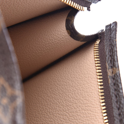 Louis Vuitton Monogram Toiletry Pouch 19 6 of 10