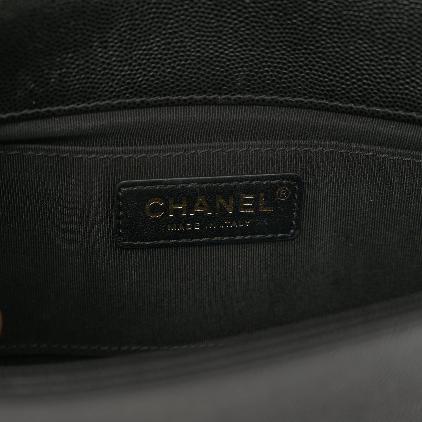 Caviar Quilted Boy Clutch With Removable Chain Black