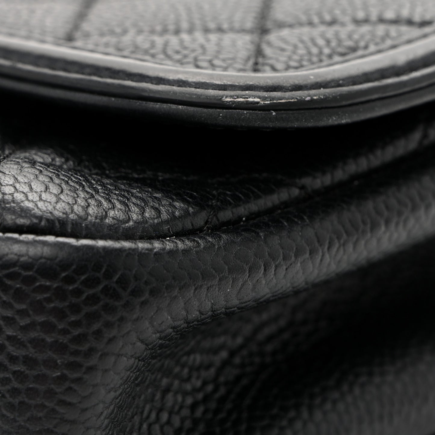 Caviar Quilted Small CC Filigree Flap Black
