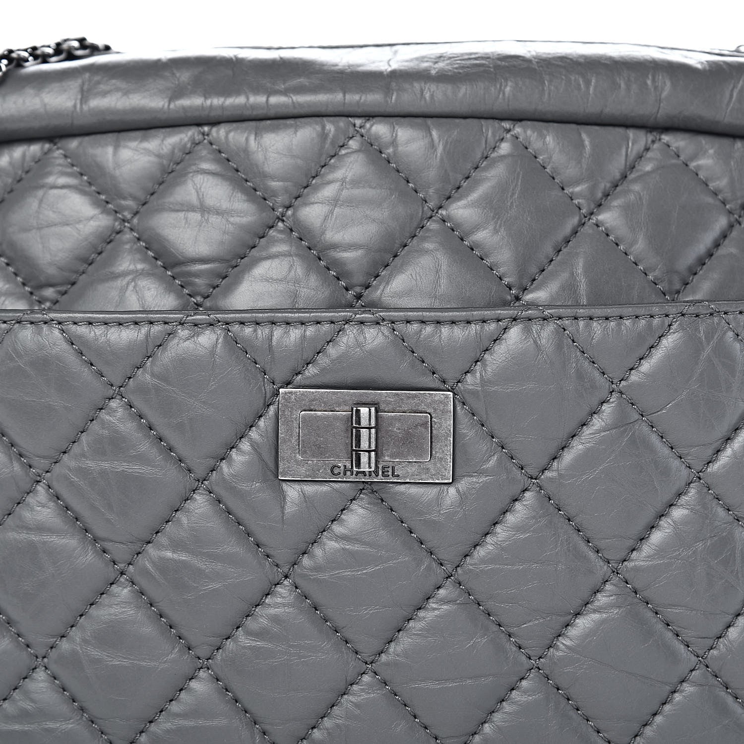 Chanel Aged Calfskin Medium Reissue Camera Case Grey 16 of 16