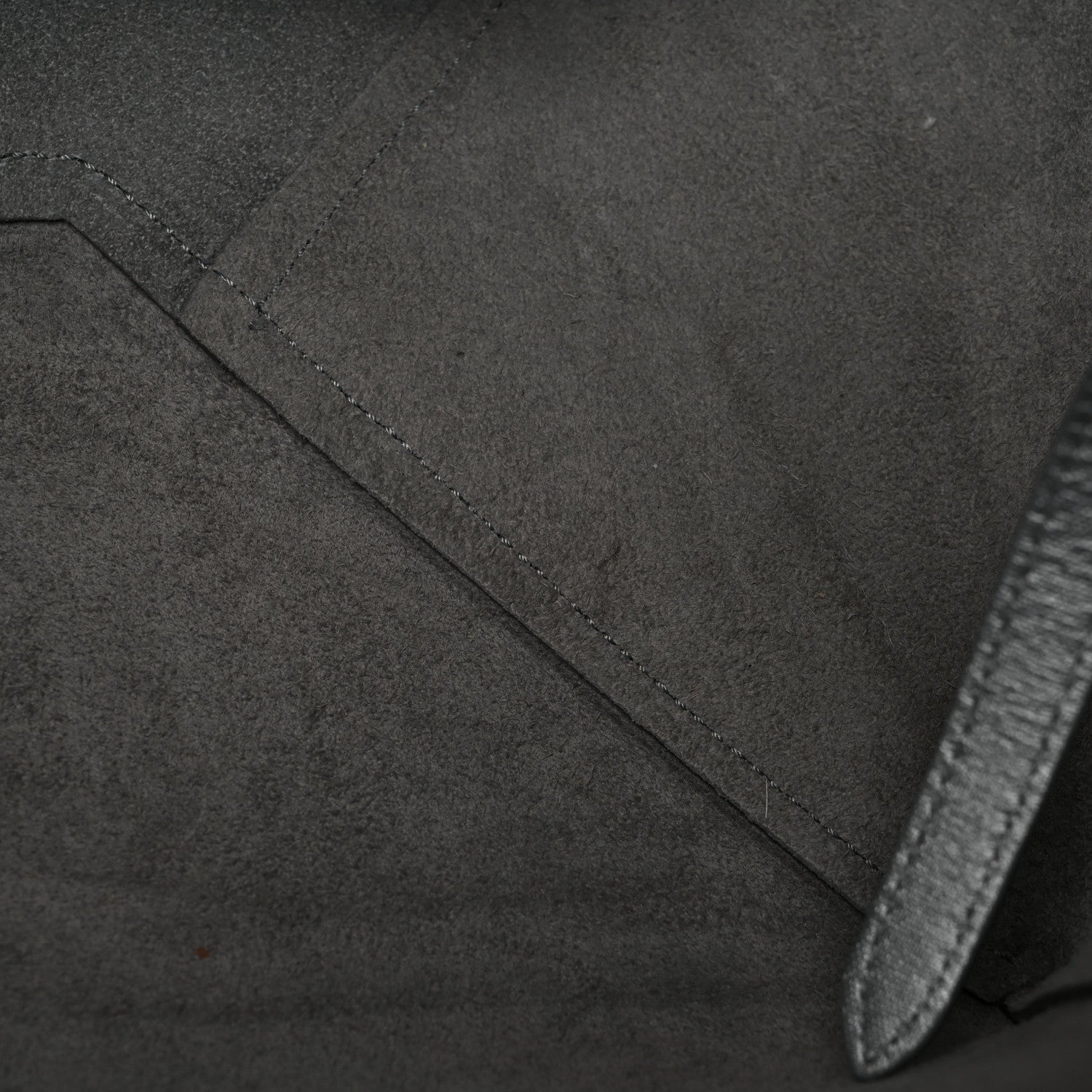 Celine Metallic Grained Calfskin Horizontal Cabas Phantom Silver 9 of 10