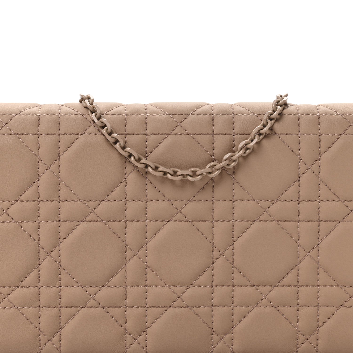 Christian Dior Ultra Matte Calfskin Cannage Lady Dior Clutch Fard 9 of 12