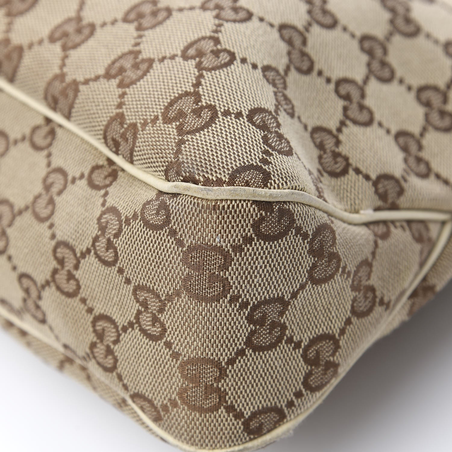 Gucci Monogram Medium Eclipse Shoulder Bag Off White 17 of 17