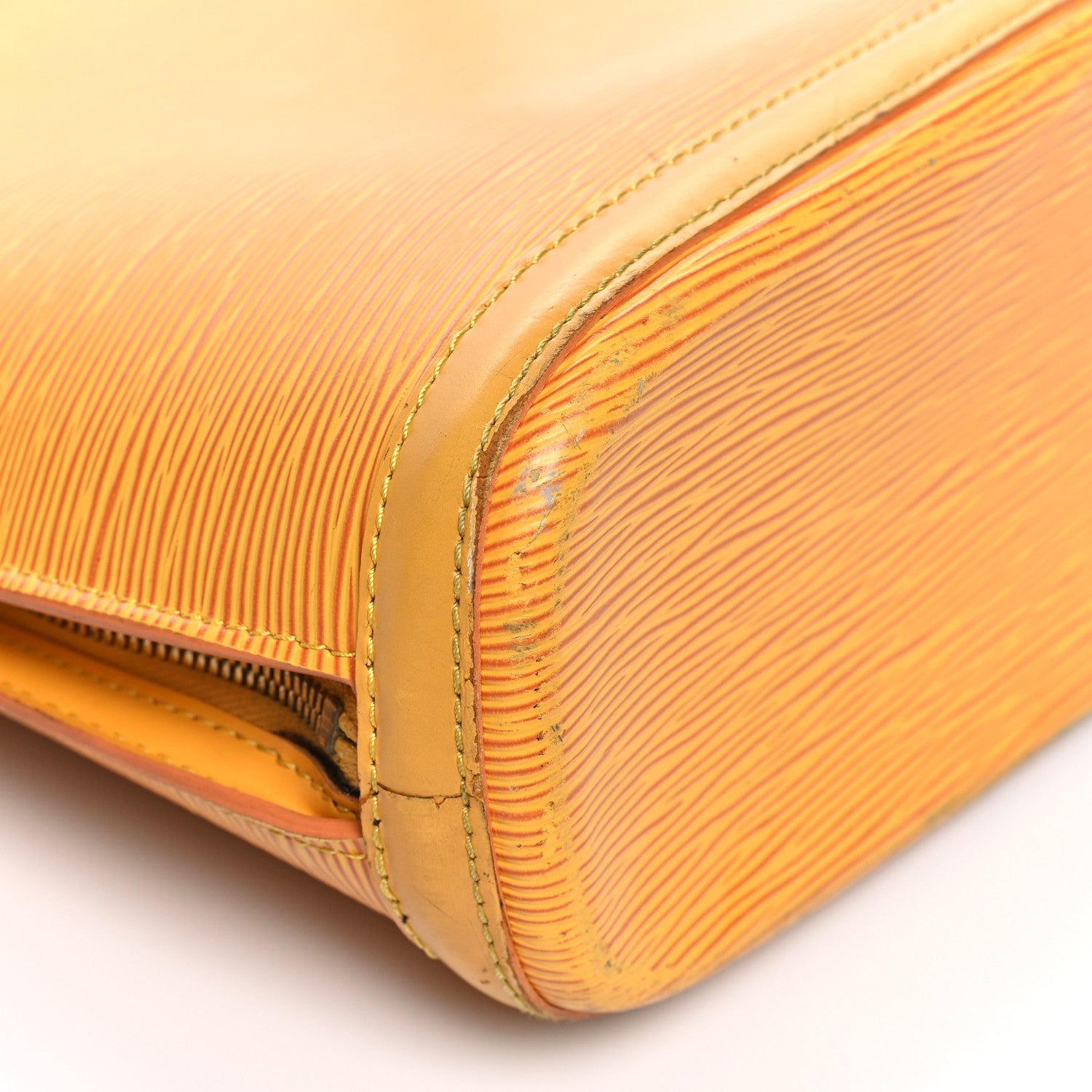 Louis Vuitton Epi Lussac Tassil 8 of 10