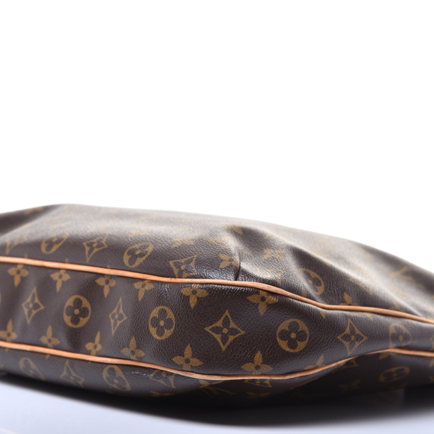 Louis Vuitton Monogram Odeon GM 8 of 8