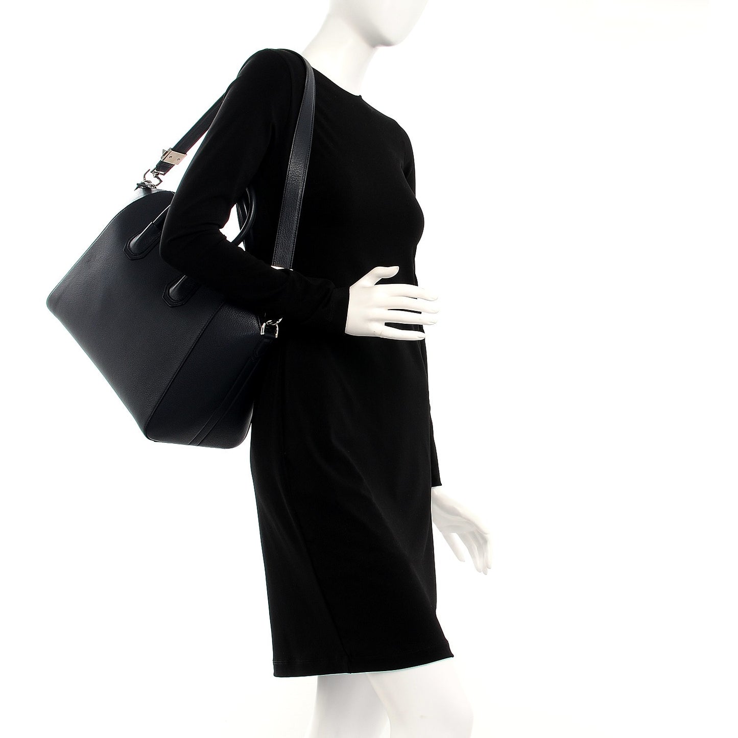 Sugar Goatskin Medium Antigona Navy