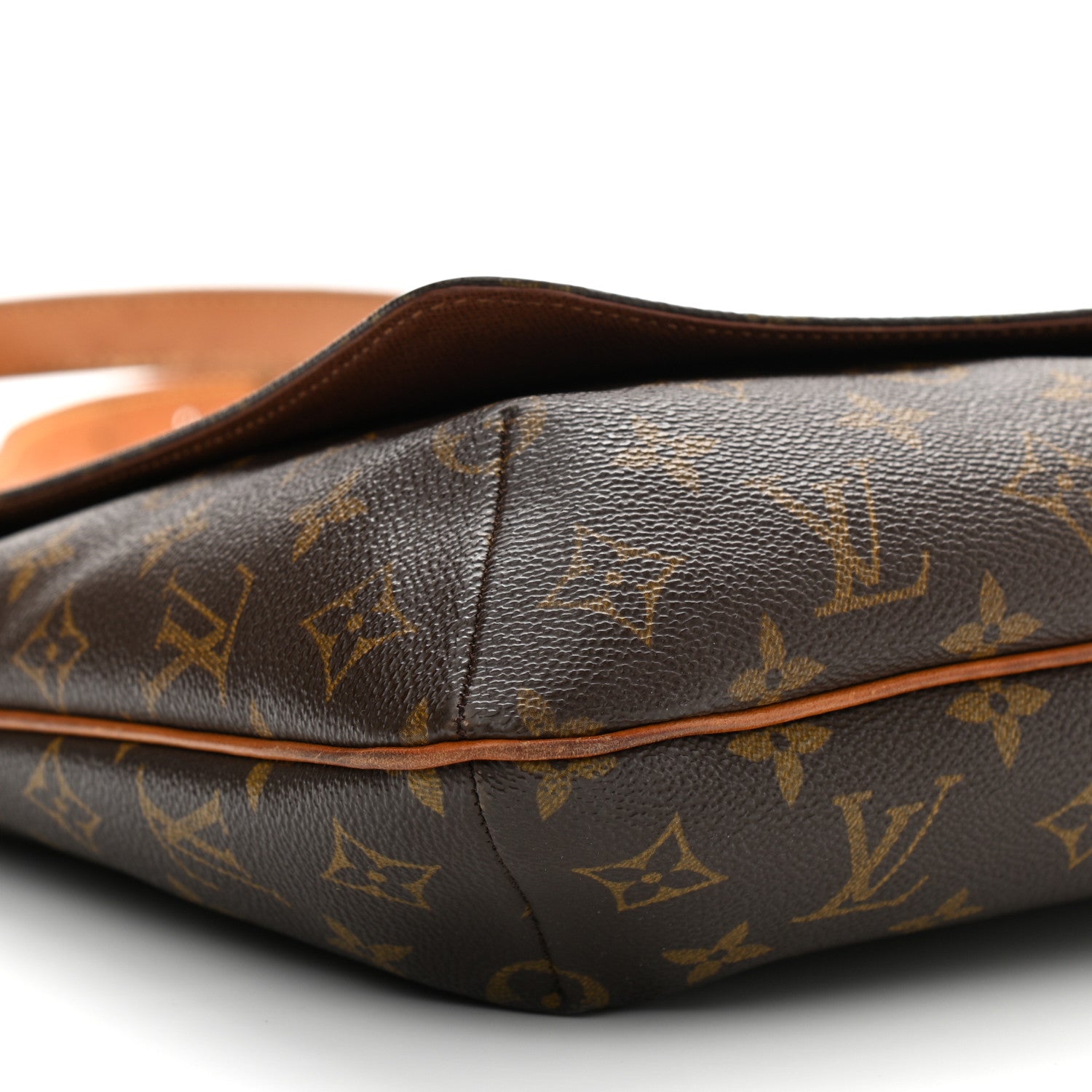Louis Vuitton Monogram Musette GM 9 of 16