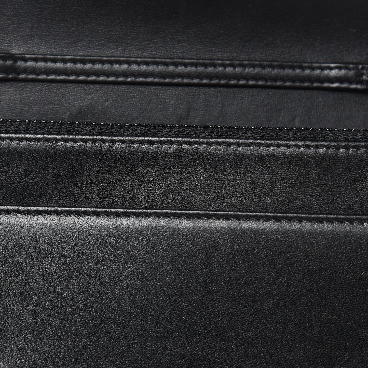 Lambskin Quilted Pearl Wallet On Chain WOC Black