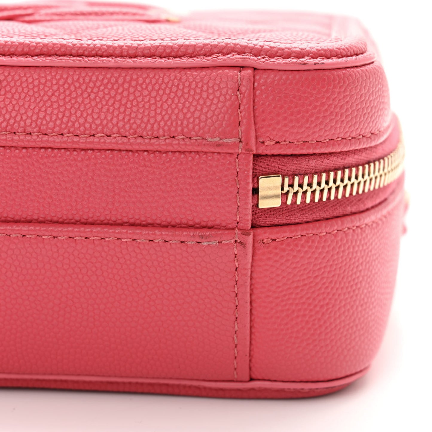 Caviar Quilted Small CC Filigree Vanity Case Pink