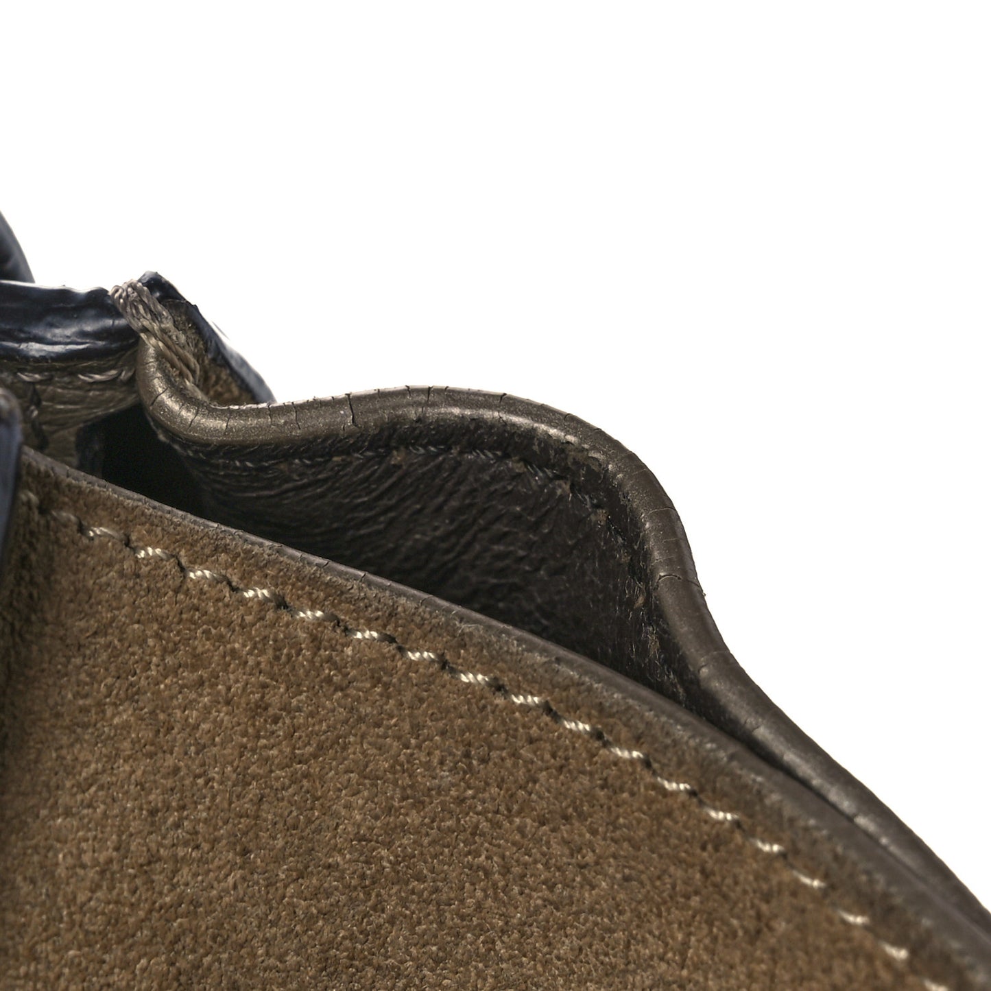 Drummed Calfskin Suede Medium Trapeze Souris