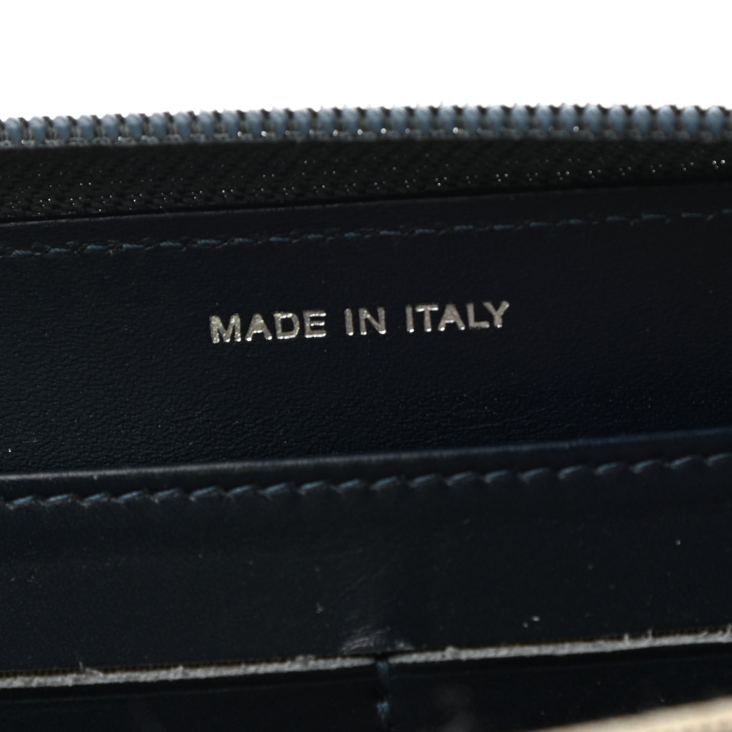 Caviar Large CC Timeless Zip Around Wallet Blue