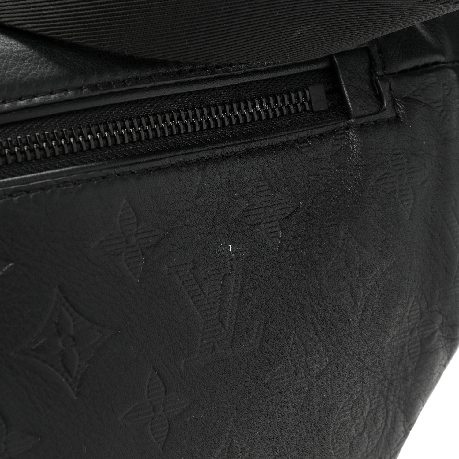 Louis Vuitton Calfskin Monogram Shadow Discovery Bumbag Black 9 of 10