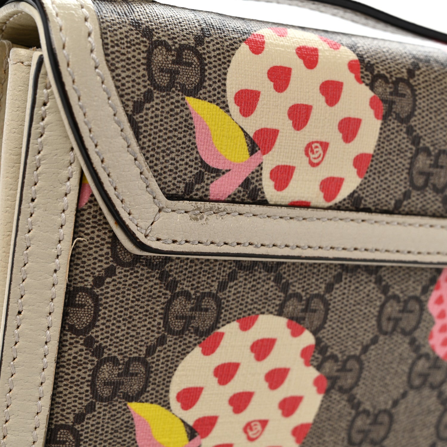 Gucci GG Supreme Monogram Les Pommes Retro Interlocking G Les