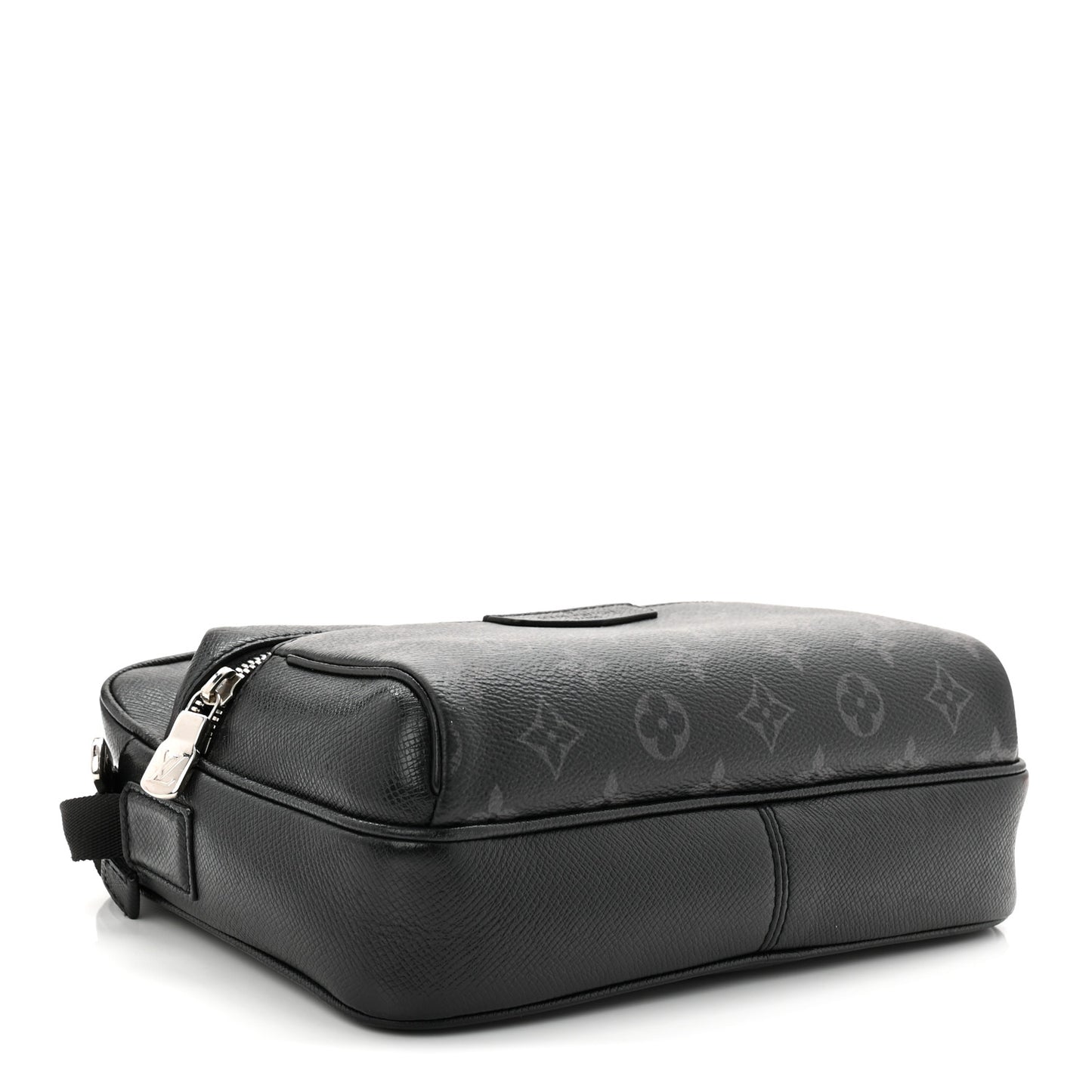 Taiga Monogram Eclipse Outdoor Messenger Black