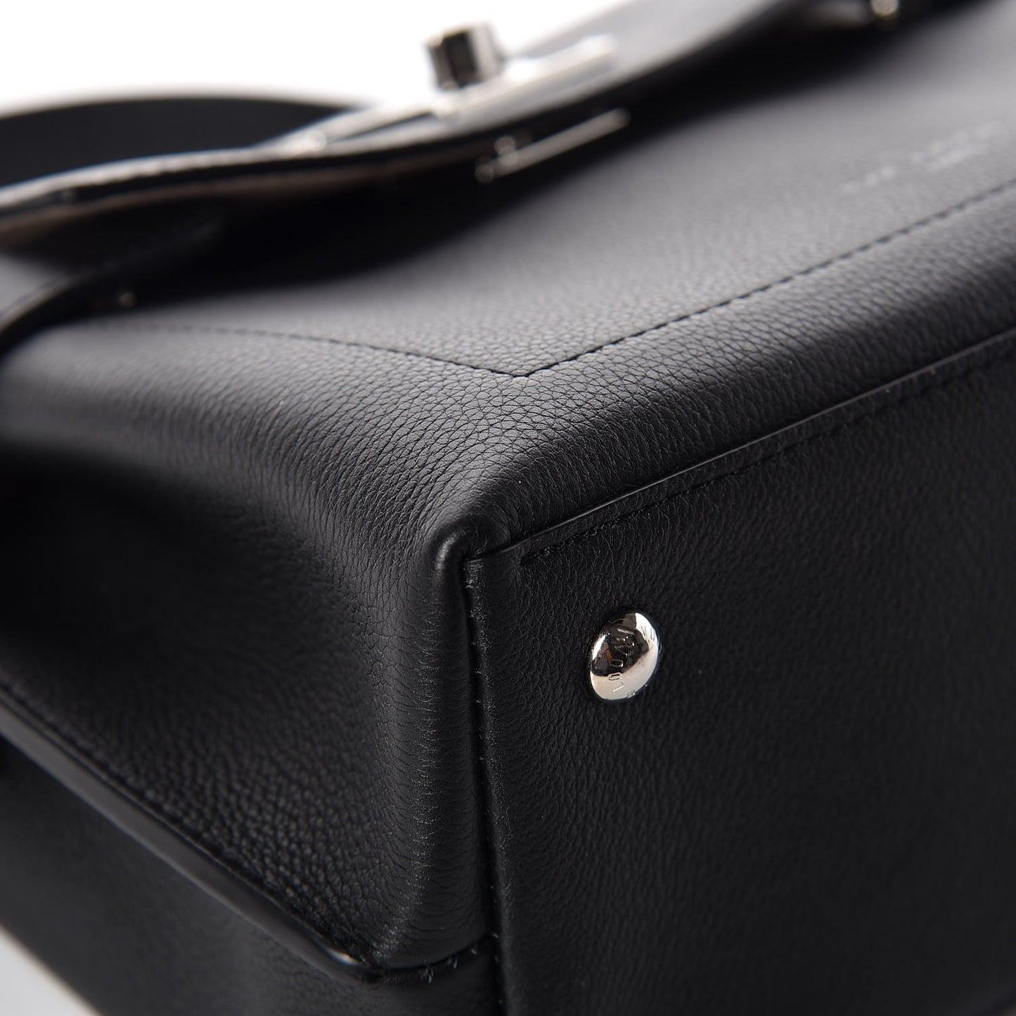 Calfskin Lockme Ever BB Black