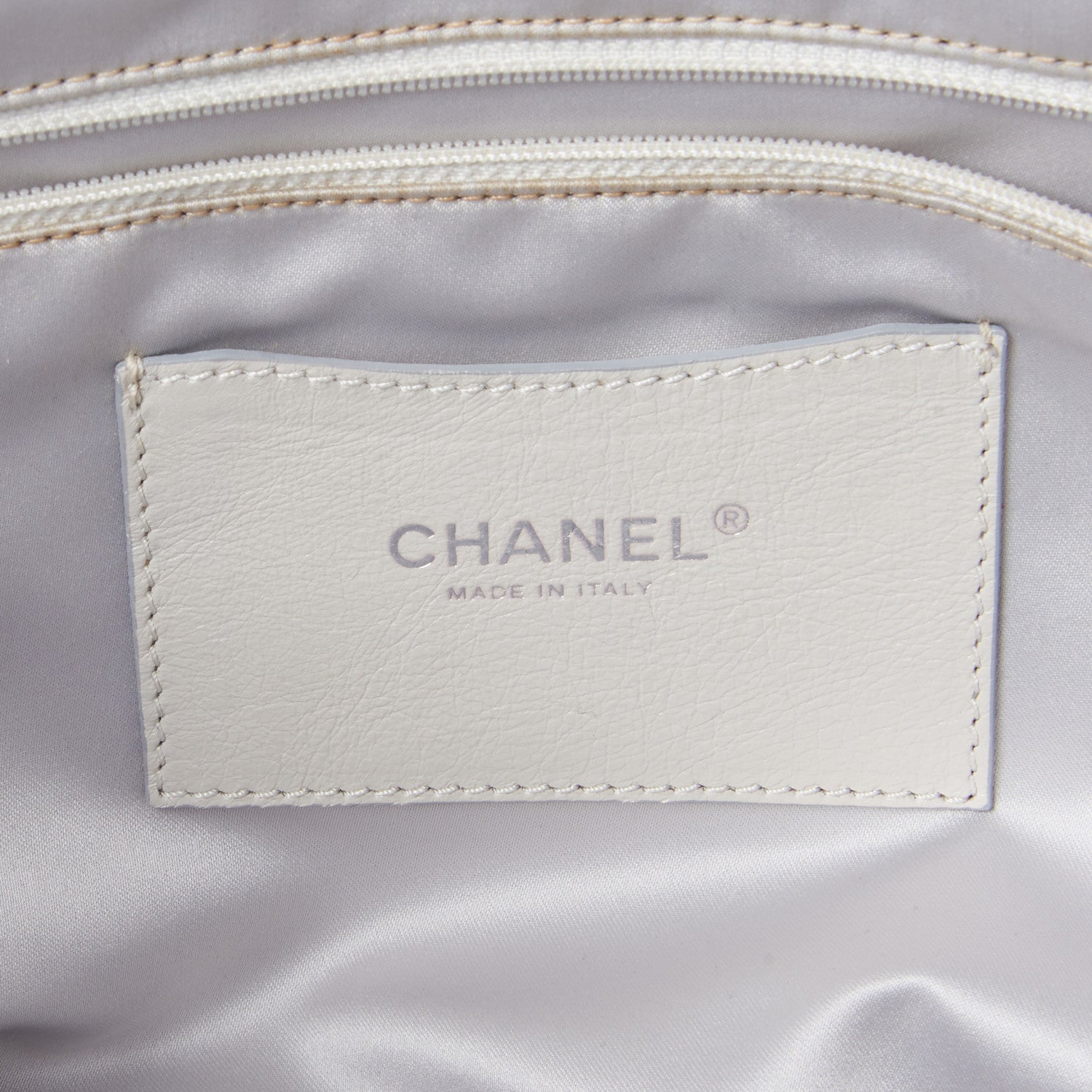 Chanel Glazed Calfskin Large On The Road Tote Light Grey 9 of 14