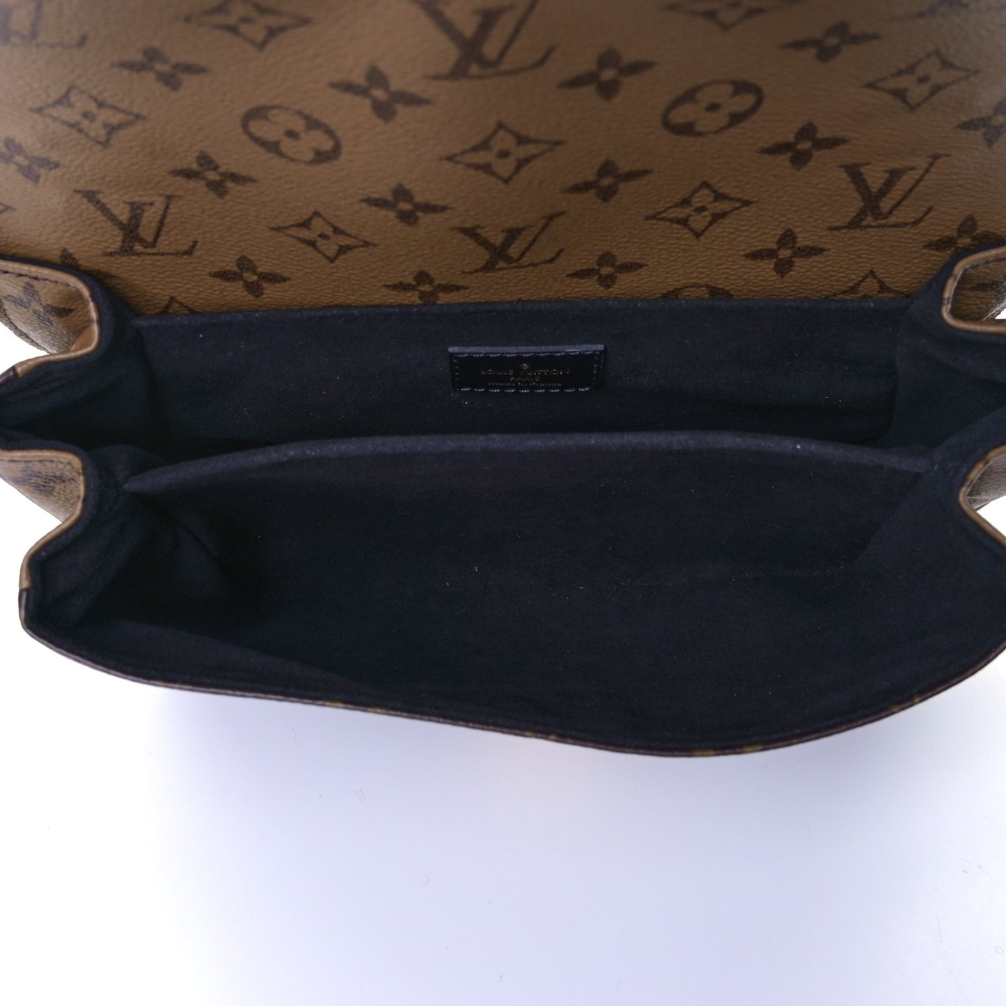 Reverse Monogram Pochette Metis