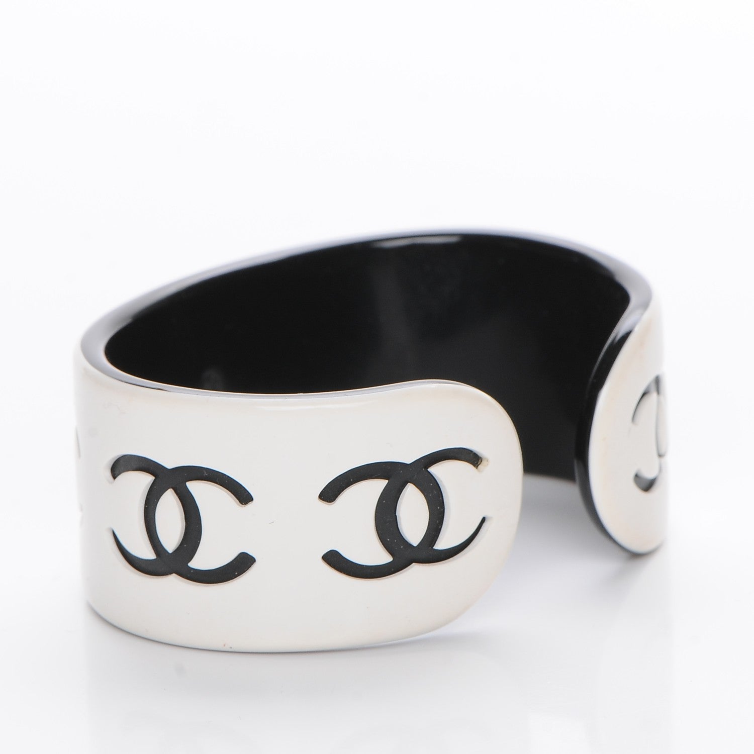 Chanel Resin CC Narrow Cuff White Black 3 of 4