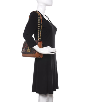 Louis Vuitton Calfskin Catogram Twist Shoulder Bag MM Marron 2 of 15