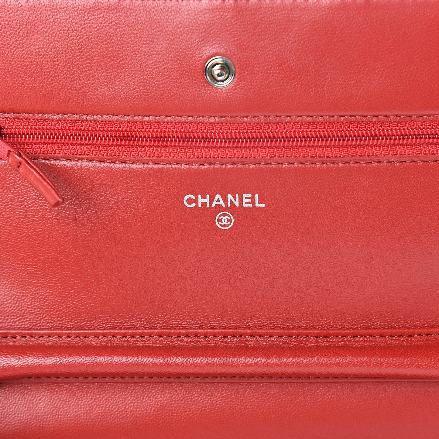 Lambskin Quilted Wallet On Chain WOC Red